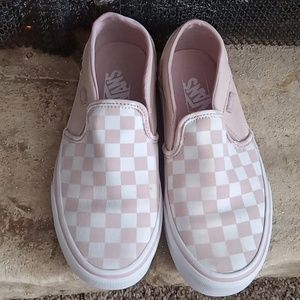 Checkered pink Vans shoes